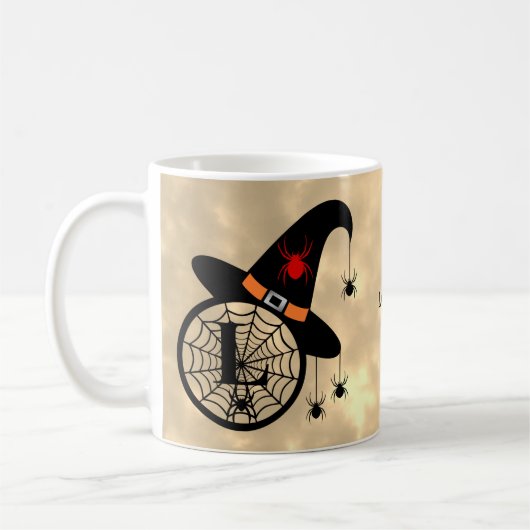 Monogram L Halloween Sky Hexenspinnen Name Kaffeetasse (Links)