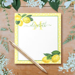 Monogram, ländlicher Lemon Aquarellpolka Punkt Notizblock<br><div class="desc">Freshen Sie sich auf Listen mit diesem schönen, schicken, einfachen, modernen, benutzerdefinierten Notizblock für Monogramme. Frische, rustikale, ländlich geprägte Aquarellfarben und grüne Blätter sowie handgeschriebene Schriftzeichen in Grasgrün überlagern weiße Polka-Punkte auf hellgelbem Hintergrund. Personalisieren Sie mit Ihrem Namen und Monogramm Initial. Macht jedes Mal, wenn Sie es verwenden, eine stylische...</div>