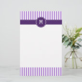 Monogram-Lavendel-Streifenmuster Briefpapier (Stehend Vorderseite)