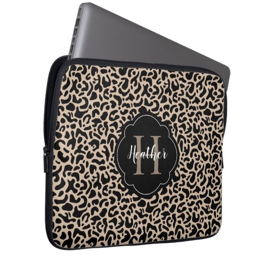 Monogram Leopard Print Laptopschutzhülle (Vorne Rechts)