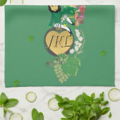 Monogram Leprechaun Green Fruit and Floral Geschirrtuch (Gefaltet)