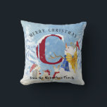 Monogram Letter C Snowy Christmas Angel Snowman Kissen<br><div class="desc">Monogram Letter C Snowy Christmas Angel Snowman. Der süße,  niedliche und so zauberhafte Engelsschneemann und seine Waldfreunde,  der Kardinal,  der Igel und ein Liebespaar Hasen spielen in einem Winterwunderland voller Schnee. Copyright,  Audrey Jeanne Roberts.</div>