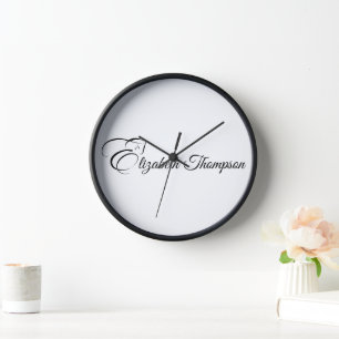 Monogram Letter E Horse Uhr