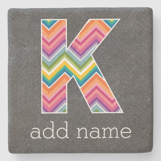 Monogram Letter K - Chalkboard and Bright Chevrons Steinuntersetzer (Vorderseite)