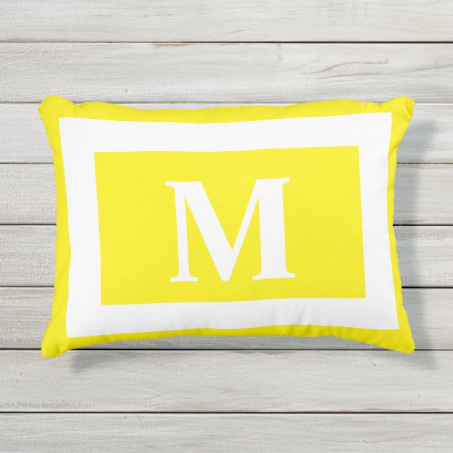 Monogram Letter Lemon Yellow Lumbar Kissen Für Draußen (Vorderseite)