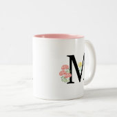 Monogram Letter M Aquarell-Rose Floral Spray Zweifarbige Tasse (VorderseiteRechts)