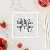 Monogram Letter M mit Familienname Serviette (Beispiel)