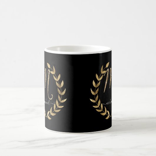 Monogram Letter M Script Black n Gold Name Kaffeetasse (Mittel)
