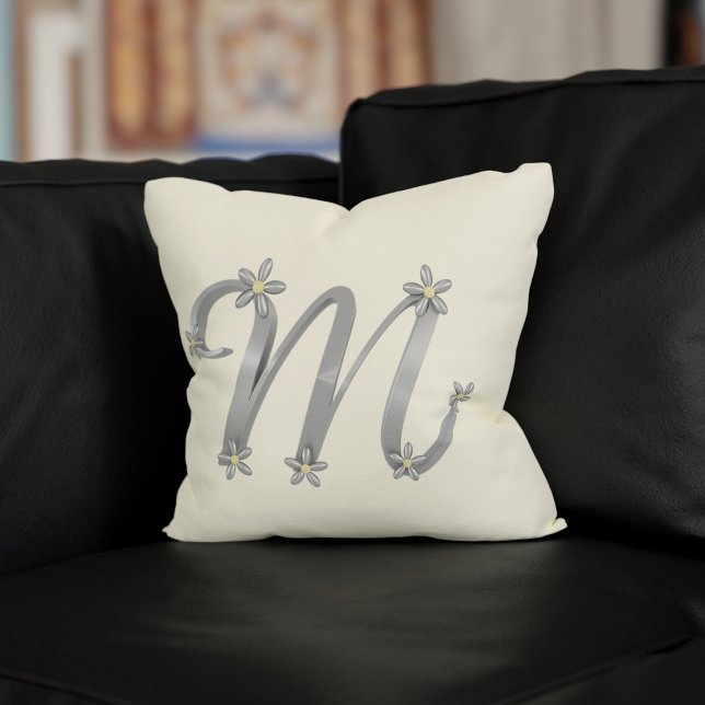 Monogram Letter M Silver Cream Throw Pilze Kissen (A silver and cream pillow perfect for your Mom as it has her initial on it)