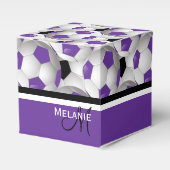 Monogram Lila Black Soccer Ball Pattern Geschenkschachtel (Vorderseite)