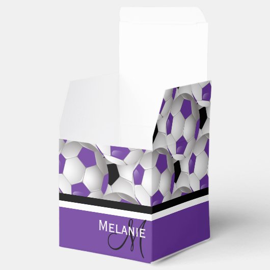 Monogram Lila Black Soccer Ball Pattern Geschenkschachtel (Geöffnet)