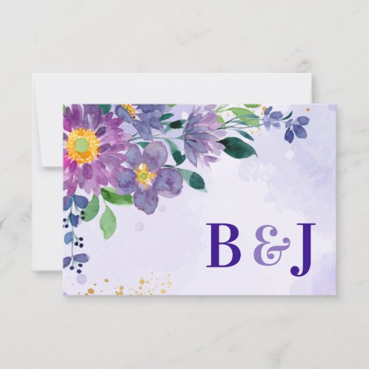 Monogram Lila Blue Floral Wedding RSVP Karte (Vorderseite)