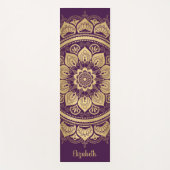 Monogram Lila Gold Mandala Blumenmuster Yogamatte (Vorderseite)