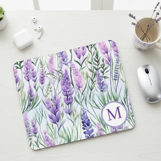 Monogram Lila Lavendel Blumenfeld Mousepad
