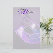 Monogram Lila Masquerade Wedding Stationery Briefpapier (Stehend Vorderseite)