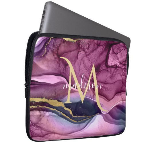 Monogram Lila Pink und Gold Agate Geode Laptopschutzhülle (Vorne Rechts)
