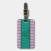 Monogram Lila und Emerald Green Stripes Muster Gepäckanhänger (Vorderseite vertikal)