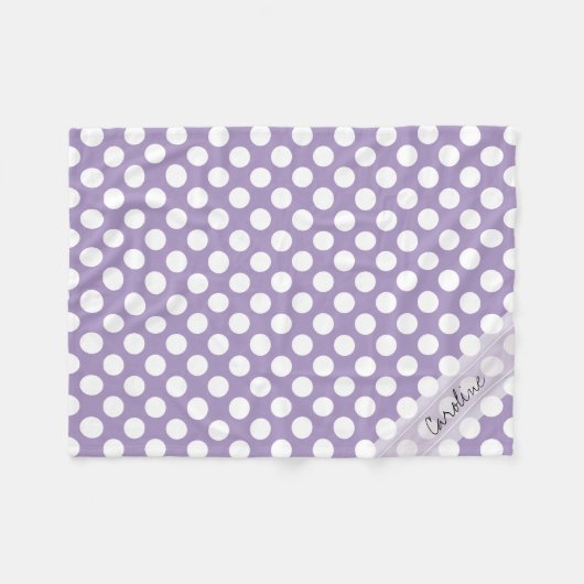 Monogram Lila White Trendy Fun Polka Dot Muster Fleecedecke (Vorderseite (Horizontal))
