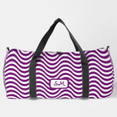 Monogram Lila White Wavy Stripes Psychedelic Duffle Bag (Rückseite)