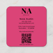 Monogram Luxe Trendy Aesthetic Hot Pink QR Code Quadratische Visitenkarte (Rückseite)