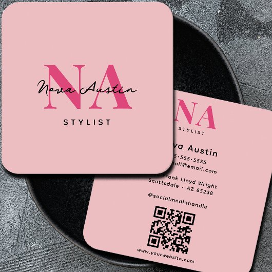 Monogram Luxe Trendy Aesthetic Hot Pink QR Code Quadratische Visitenkarte