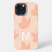 Monogram M Modern Apricot Peach Butterfly Muster iPhone Hülle (Rückseite)