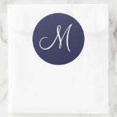 Monogram M White auf Navy Blue, Runder Aufkleber (Tasche)