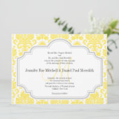 Monogram M Yellow Damask Hochzeitseinladungen Einladung (Stehend Vorderseite)