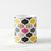 Monogram Maximalist Rainbow Dot Mandalases Patchwo Kaffeetasse (Mittel)