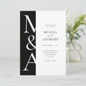 Monogram Minimalistisch Black and White Modern Wed Einladung (Stehend Vorderseite)