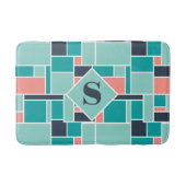 Monogram Minze Green Coral Geometric Art Badematte (Vorderseite)