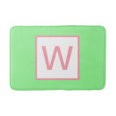 Monogram Minze Green Pastel Pink Badematte (Vorderseite)