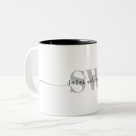 Monogram Modern Elegant Chic Script Name Zweifarbige Tasse (Vorderseite Links)