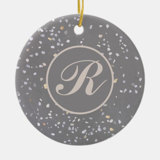 Monogram Modern Gray Terrazzo Keramik Ornament (Vorne)