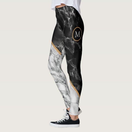 Monogram Modern Leggings Schwarz-weißer Marmorstei (Links)