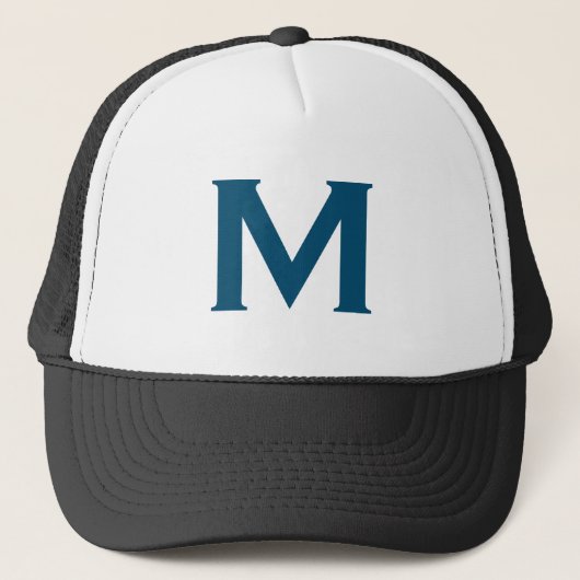 Monogram Modern Simple Classic Blue Truckerkappe (Vorderseite)