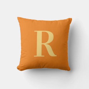 Monogram Modern Simple Orange Kissen