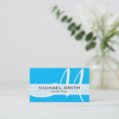 Monogram Modern Sky Blue Background Visitenkarte (Stehend Vorderseite)