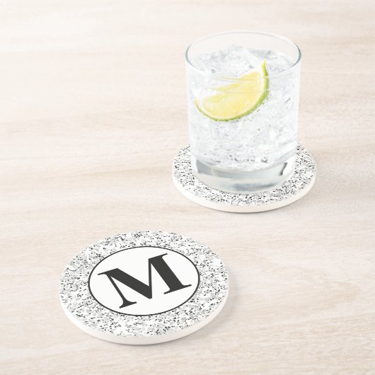 Monogram Modern White Terrazzo Getränkeuntersetzer (Seite)