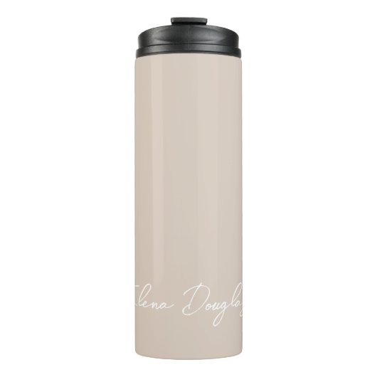 Monogram Moderne handgeschriebene Minimal Taupe Be Thermosbecher (Vorderseite)