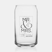 Monogram Mr. & Mrs Familienname Neu verheiratete P Dosenglas (Rückseite)