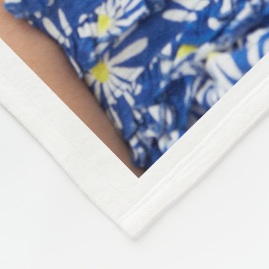 Monogram Multi Foto Collage Hugs & Kisses Fleecedecke (Ecke)