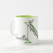 Monogram N Lavendel Eucalyptus Zweifarbige Tasse (Vorderseite Links)