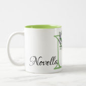 Monogram N Lavendel Eucalyptus Zweifarbige Tasse (Links)