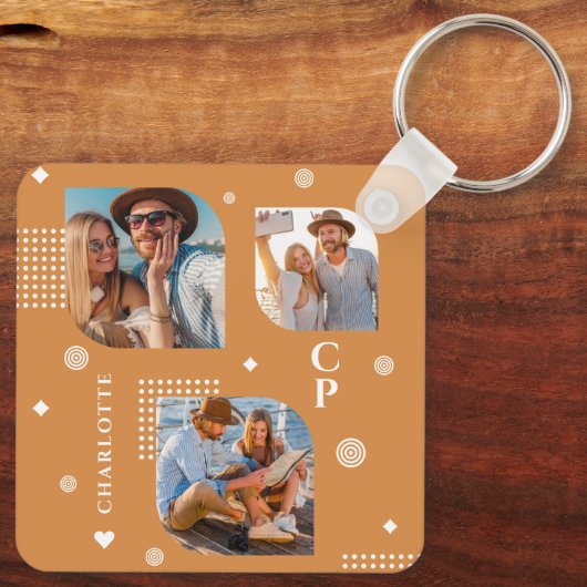 Monogram Name 3 Foto Collage Trendy Schlüsselanhänger (Rückseite)