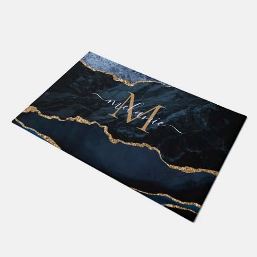 Monogram Name Agate Navy Blue Gold Marmor Doormat Fußmatte (Schrägansicht)