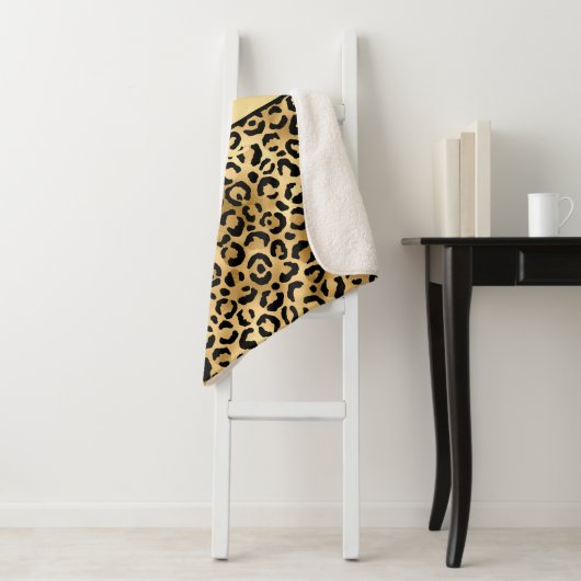 Monogram Name Black Gold Leopard Print Cheetah Sherpadecke (Beispiel)