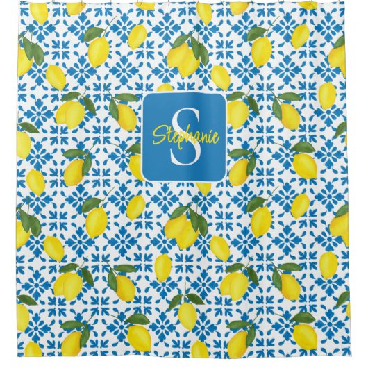 Monogram Name Blue French Tile Lemon Pattern Duschvorhang (Vorderseite)