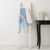 Monogram, Name des blauen, gebürsteten Metalls Sil Sherpadecke (Beispiel)