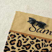 Monogram Name Leopard Print Cheetah Animal Muster Strandtuch (Beispiel)